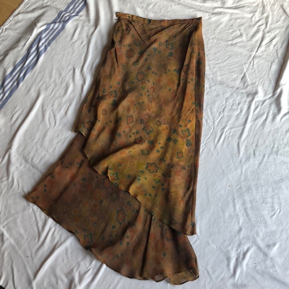 Skirt - Picture 1 of 1